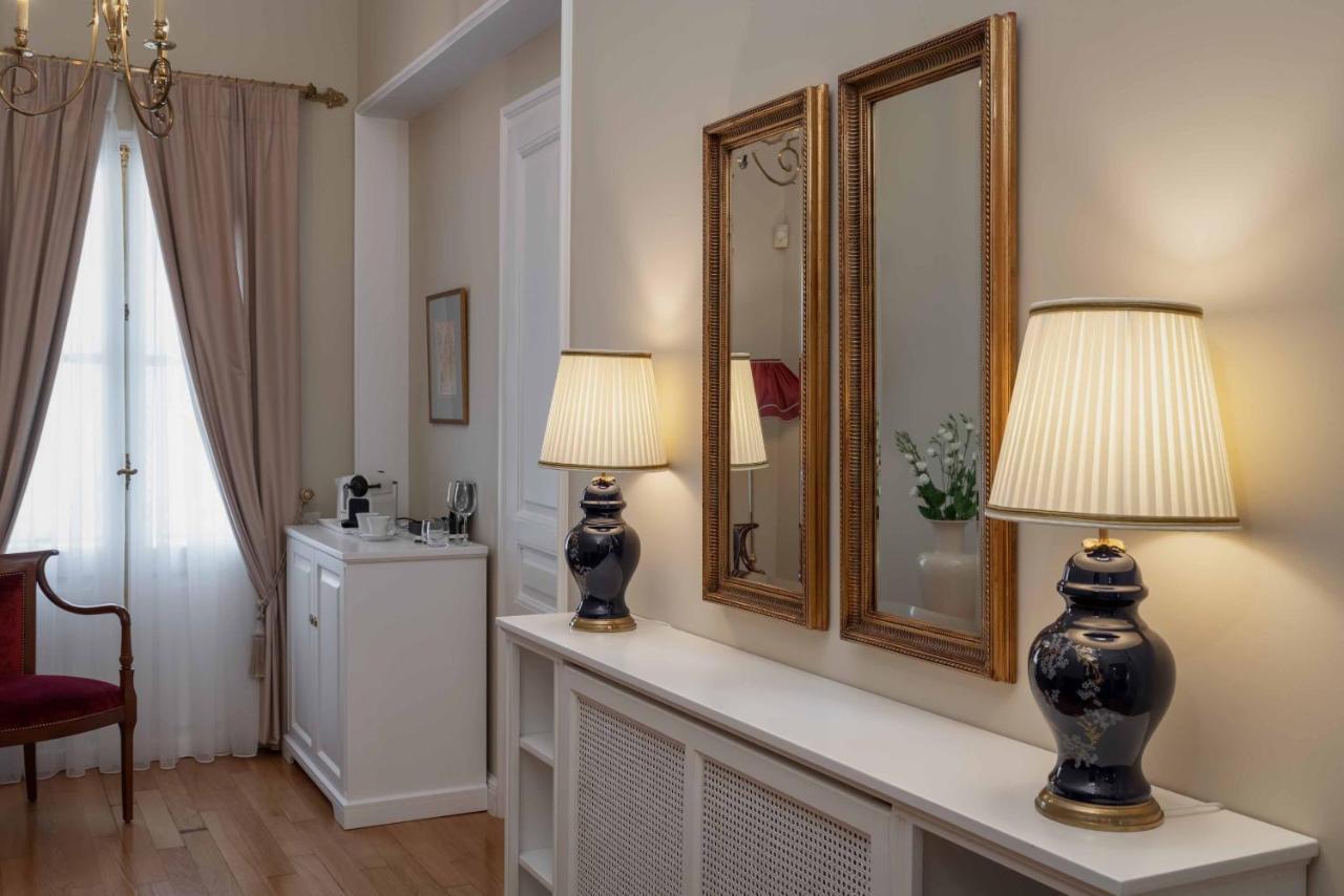 Noble Suites Athens Luaran gambar